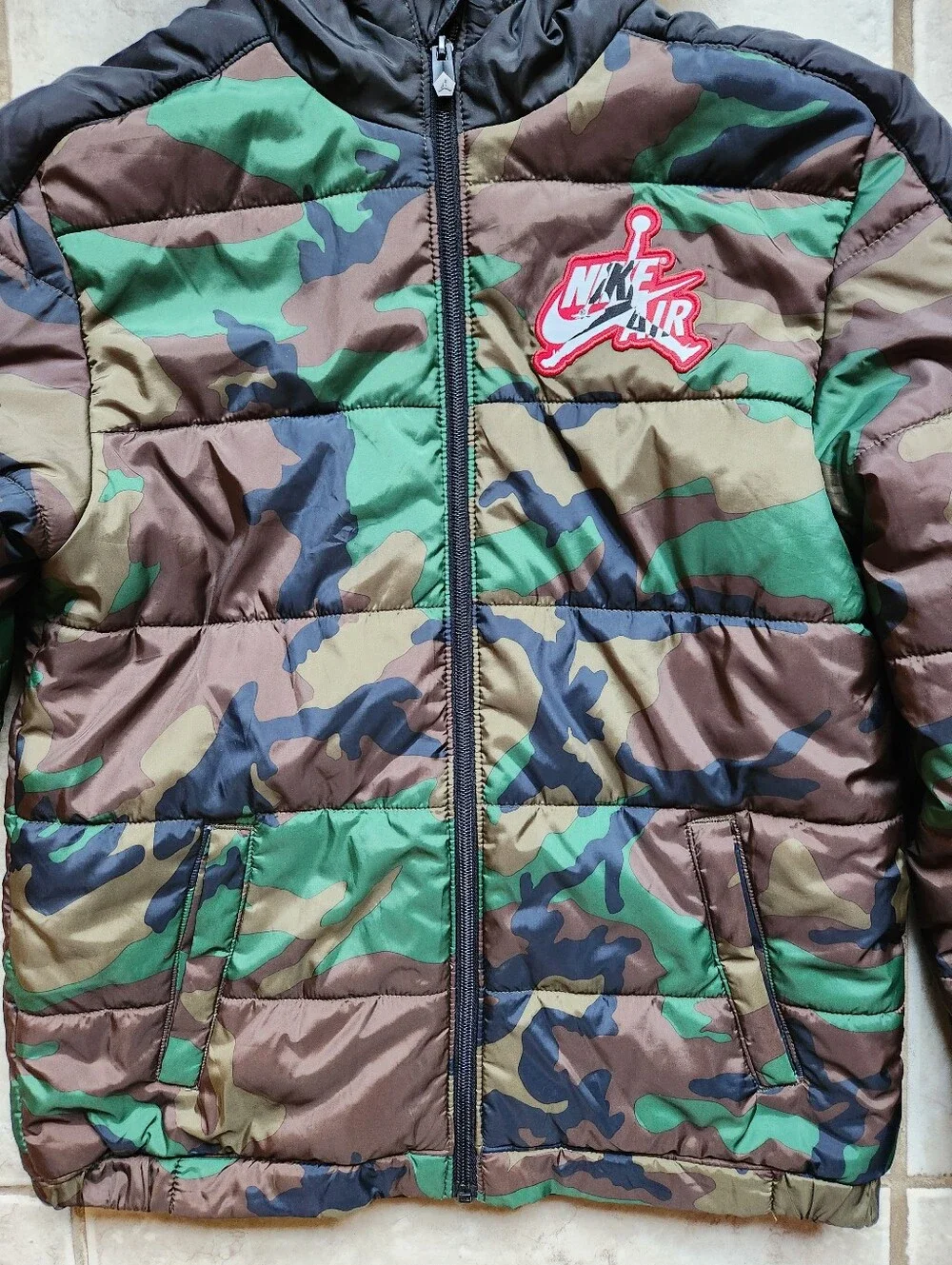 Jordan Nike Air Camo Hooded Puffer Jacket Youth Large L (12-13 Yrs) Fleece Lined